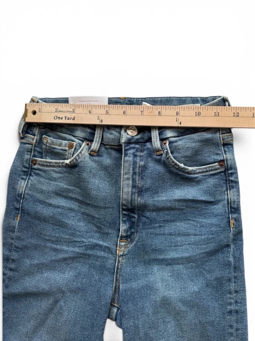 H&M Conscious Slim High Waist Ankle Jeans Medium Wash Size 2 NWT